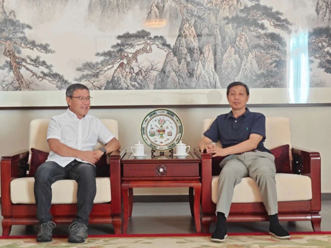 1736317728114899.jpg 1736317728114899.jpg